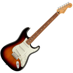 FENDER PLAYER STRATOCASTER...