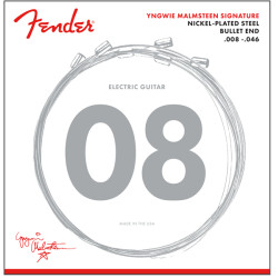 FENDER YNGWIE MALMSTEEN...