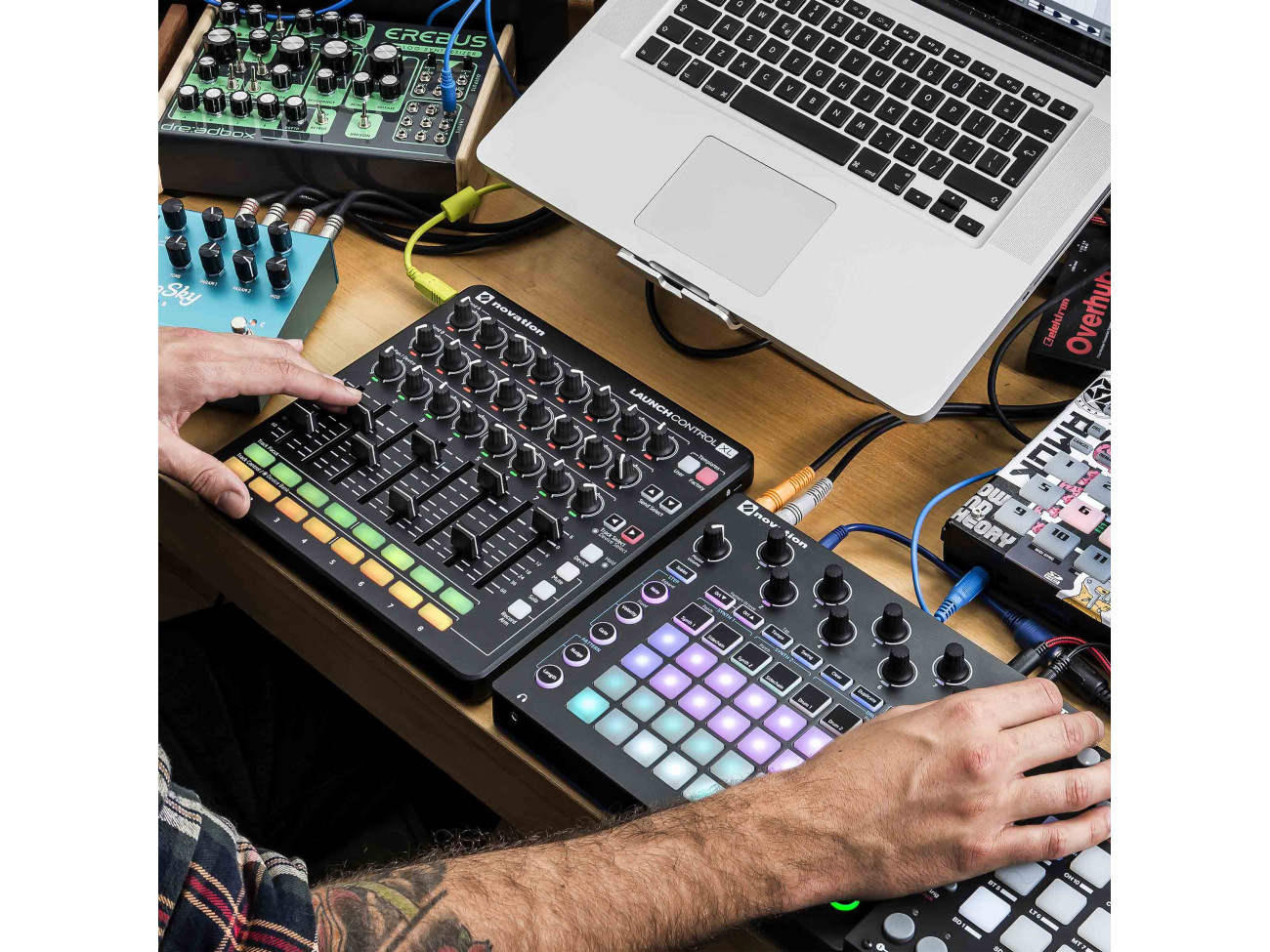 NOVATION LAUNCH CONTROL XL MK2 - KONTROLER DAW - Riff.net.pl