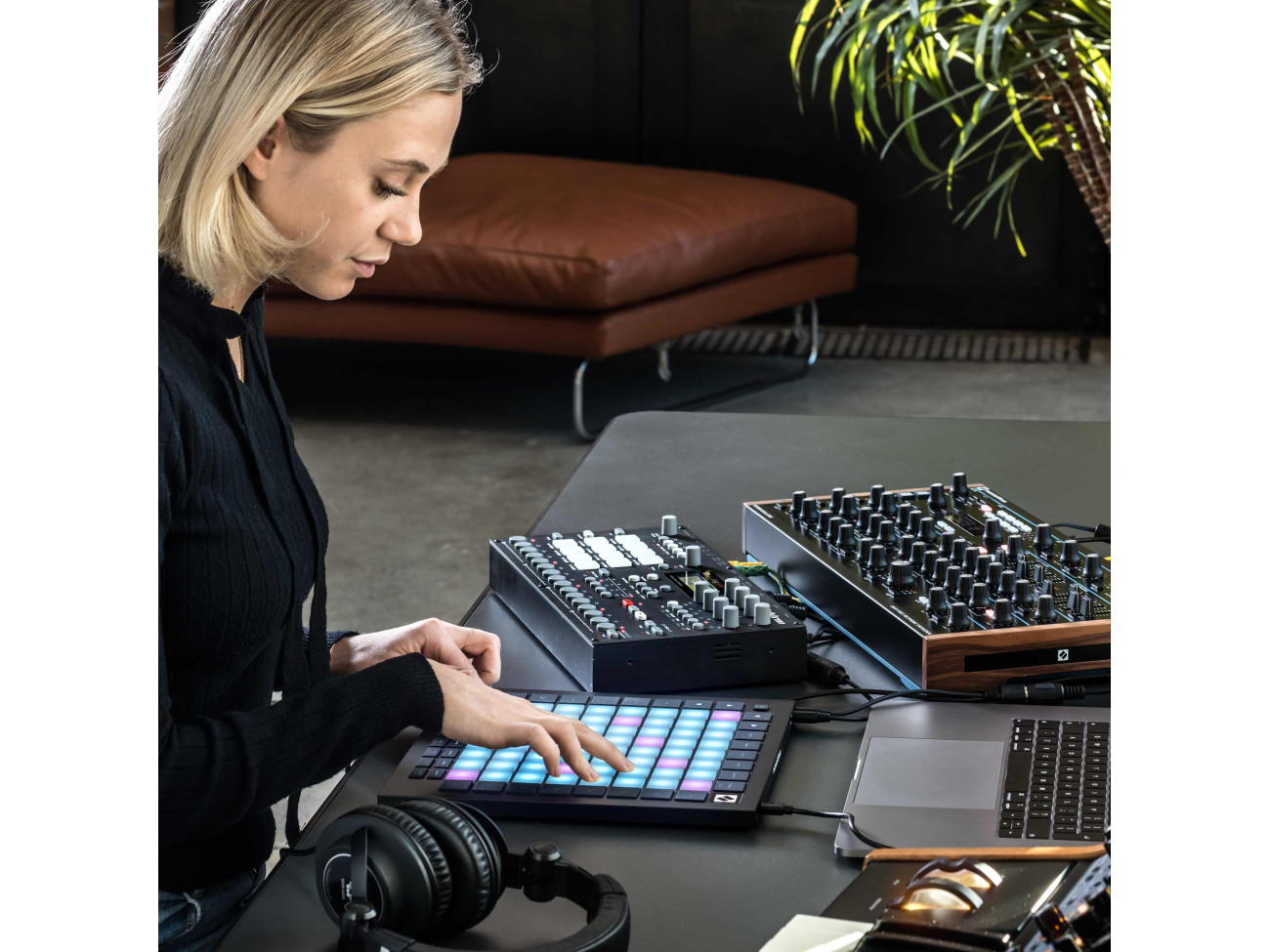 DJ機材 Novation Launchpad Pro Mk3 Novation Launchpad Pro MK3