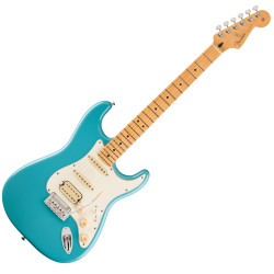 FENDER PLAYER II...