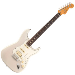 FENDER PLAYER II...