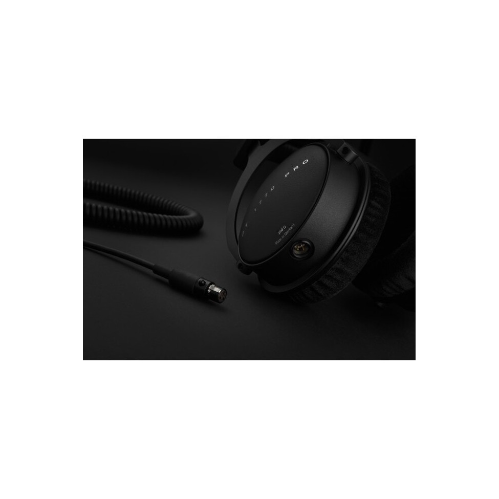 BEYERDYNAMIC DT1770 PRO profesjonalne słuchawki studyjne zamknięte