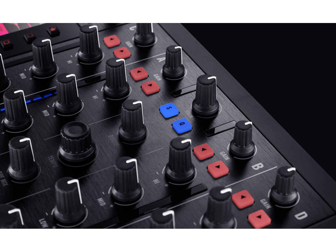 DJ機材 TRAKTOR KONTROL S5 [Native Instruments] kontrol-s5-met-stofkap.jpg