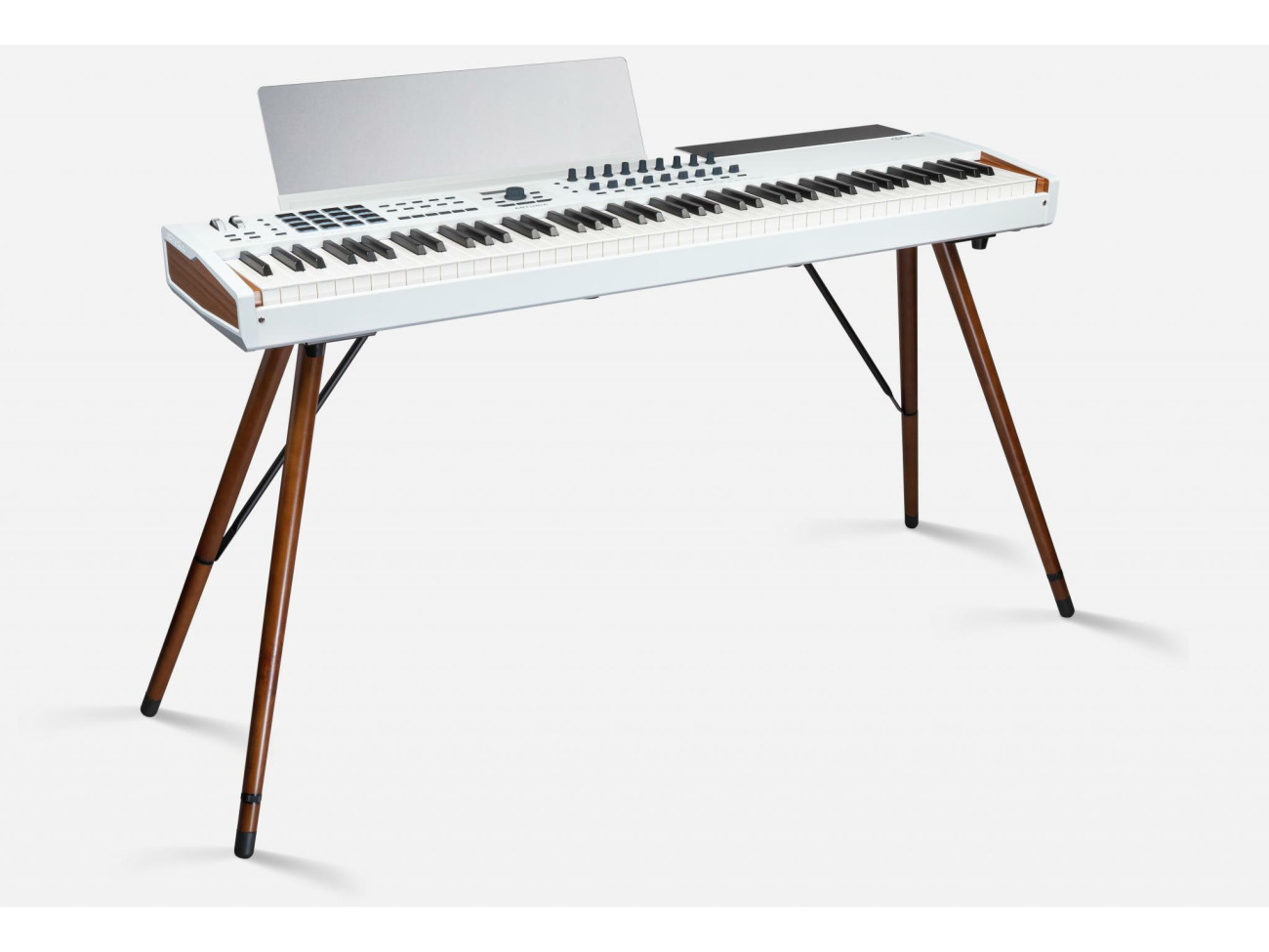 Arturia Wooden Legs