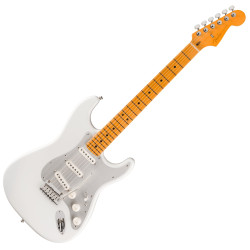 FENDER AMERICAN ULTRA II...