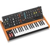 Behringer POLY D - syntezator analogowy