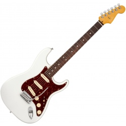 FENDER AMERICAN ULTRA...